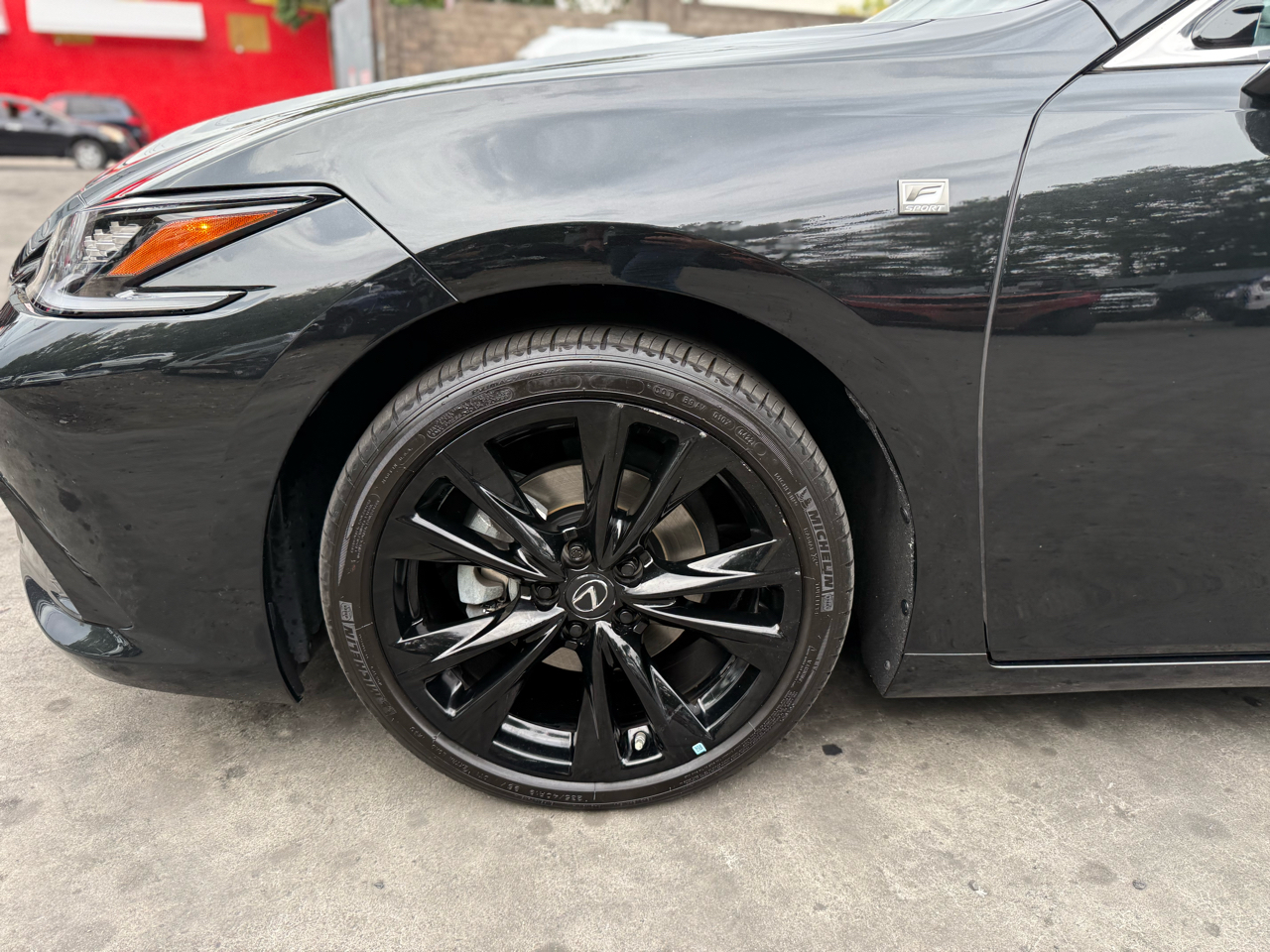 Lexus ES 350 F SPORT 2023