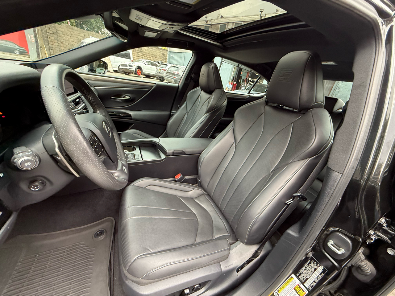 Lexus ES 350 F SPORT 2023