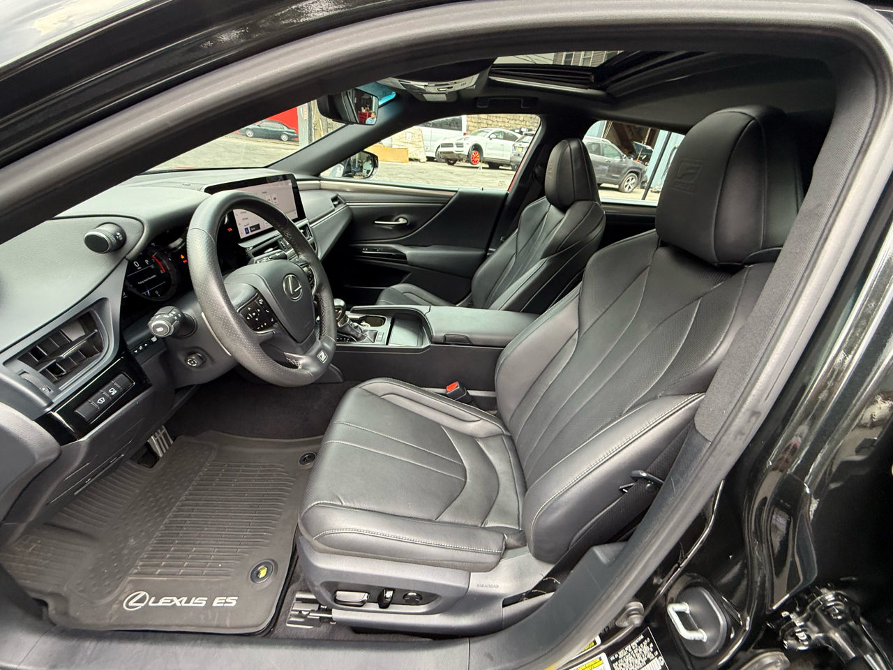 Lexus ES 350 F SPORT 2023