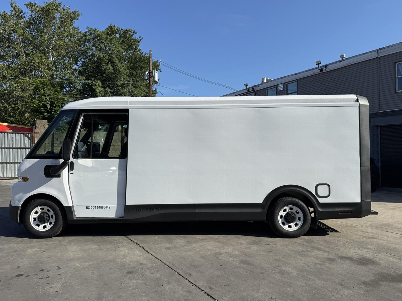 BrightDrop Zevo 600 eAWD 600 2025