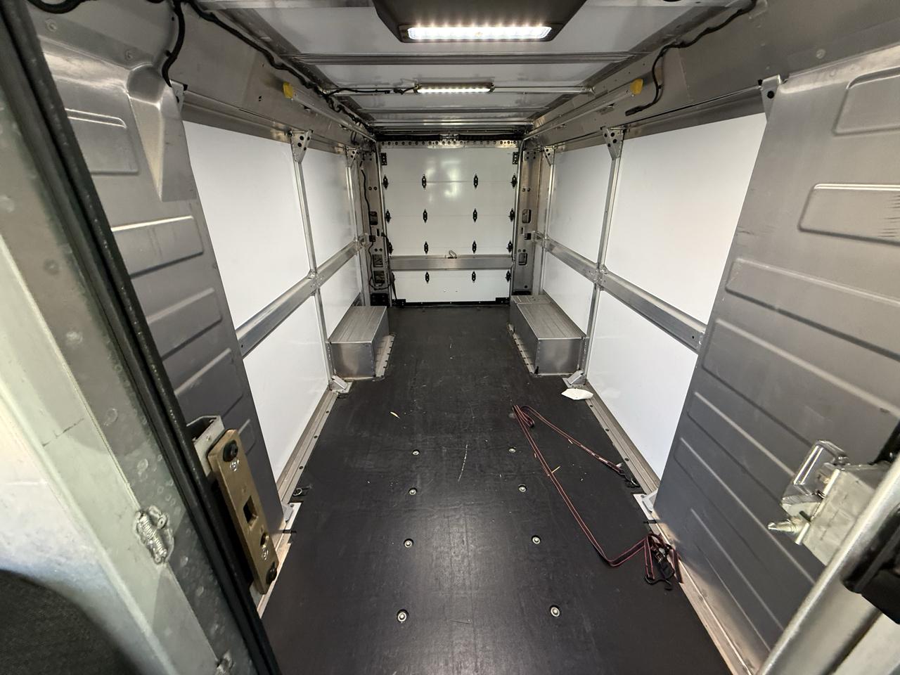 BrightDrop Zevo 600 eAWD 600 2025