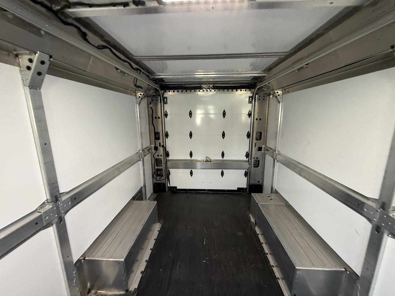 BrightDrop Zevo 600 eAWD 600 2025