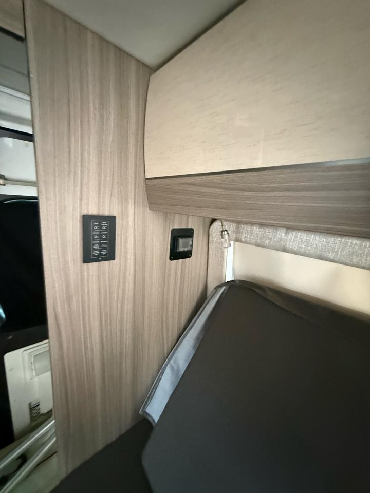 RAM Promaster 3500 High Roof Window Van 2021