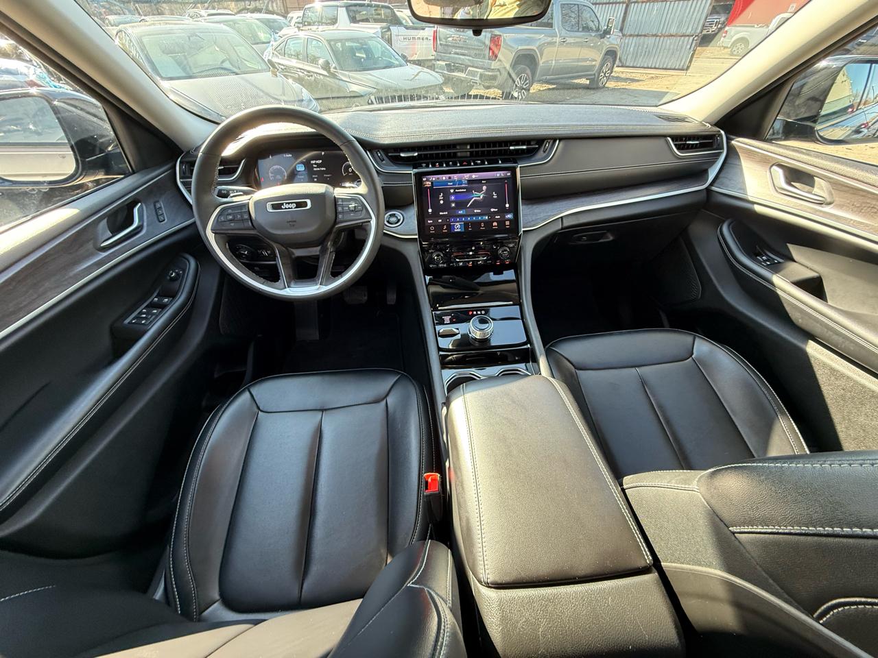 Jeep Grand Cherokee L Limited 4WD 2023