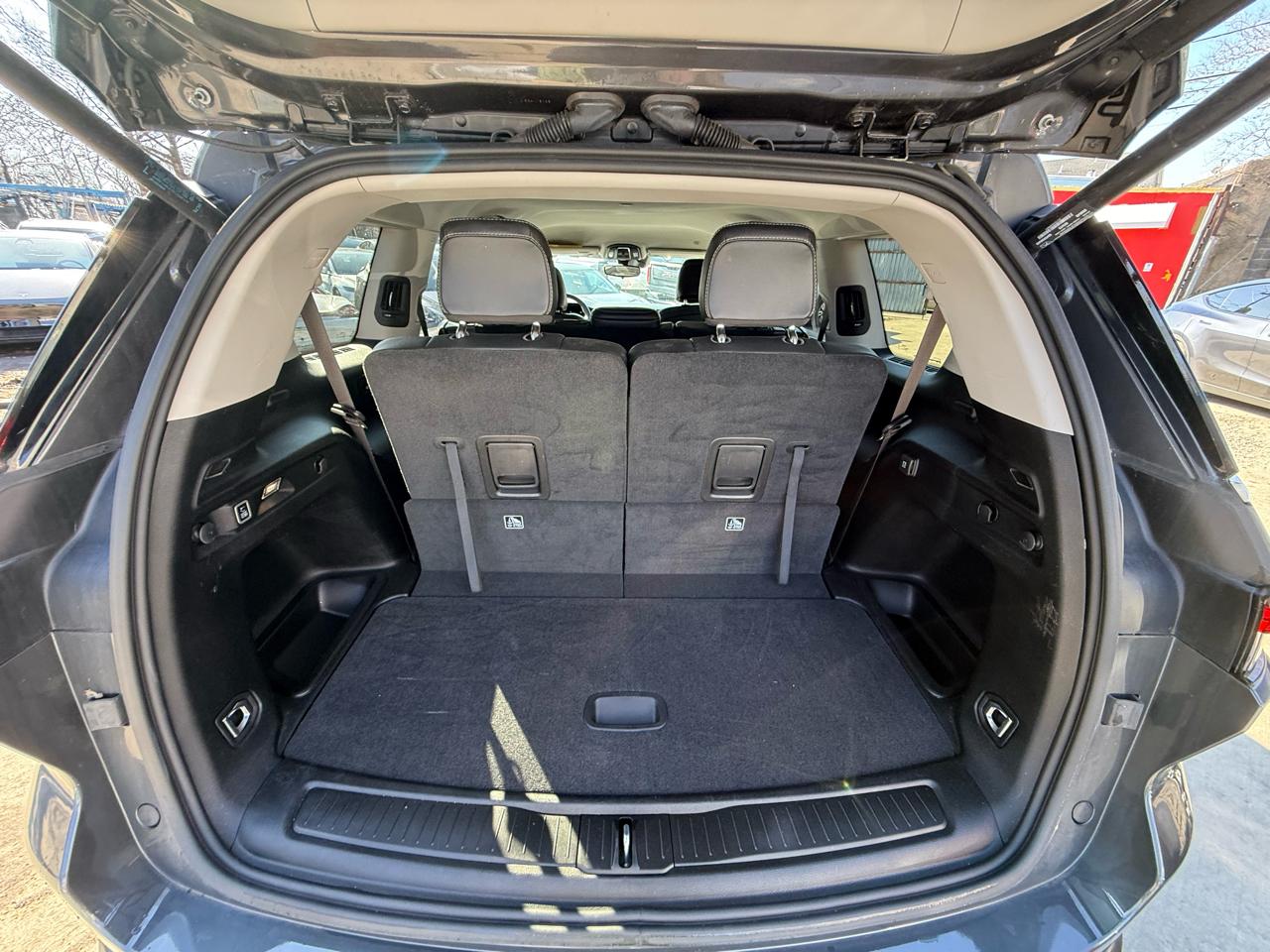 Jeep Grand Cherokee L Limited 4WD 2023