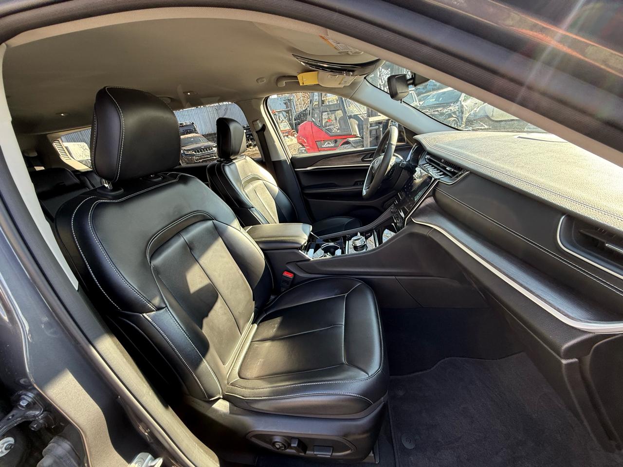 Jeep Grand Cherokee L Limited 4WD 2023