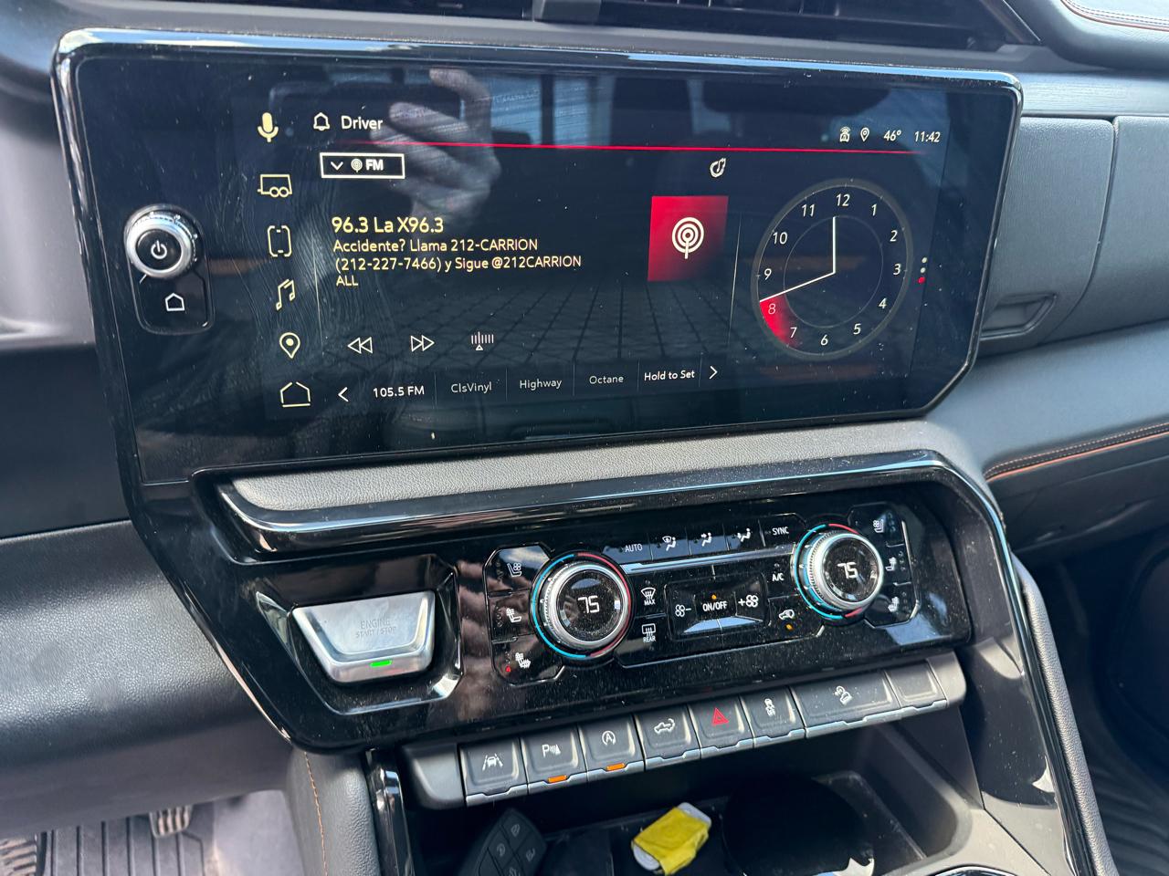 GMC Sierra 1500 AT4 Crew Cab 4WD 2025