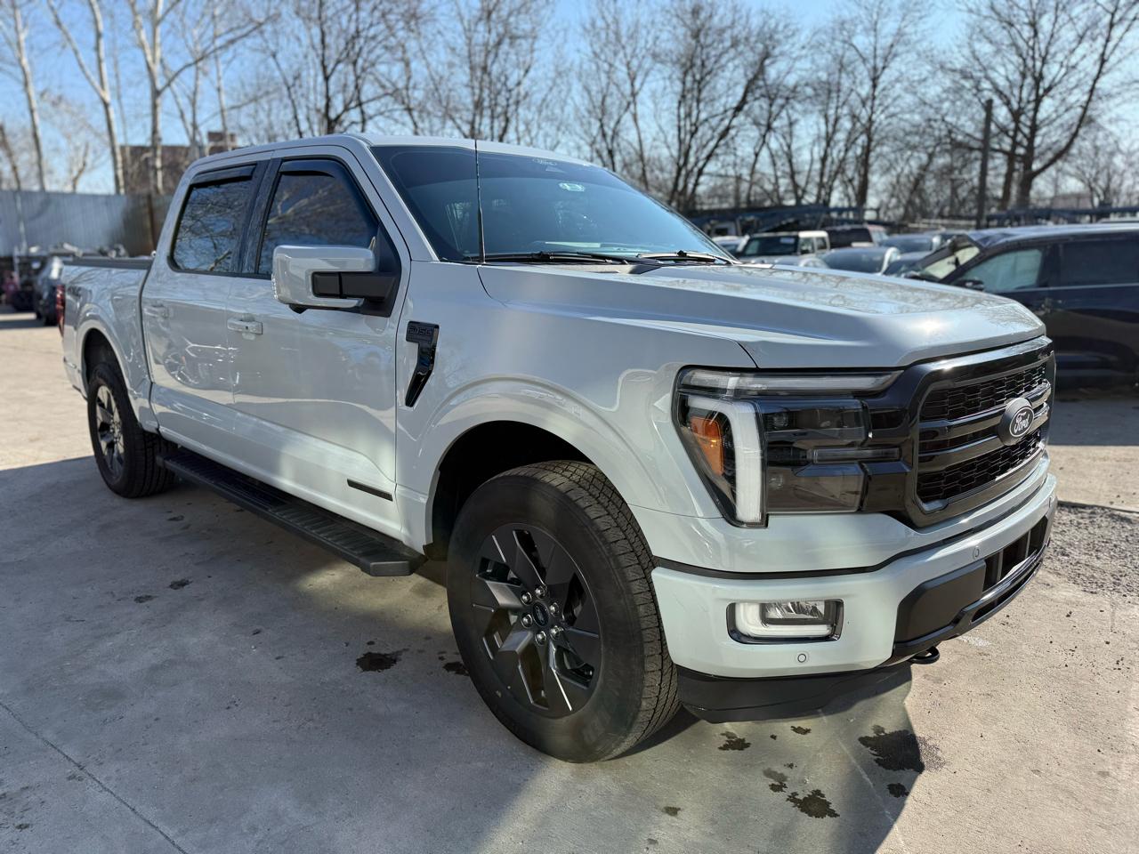 Ford F-150 Lariat SuperCrew 4WD 2024