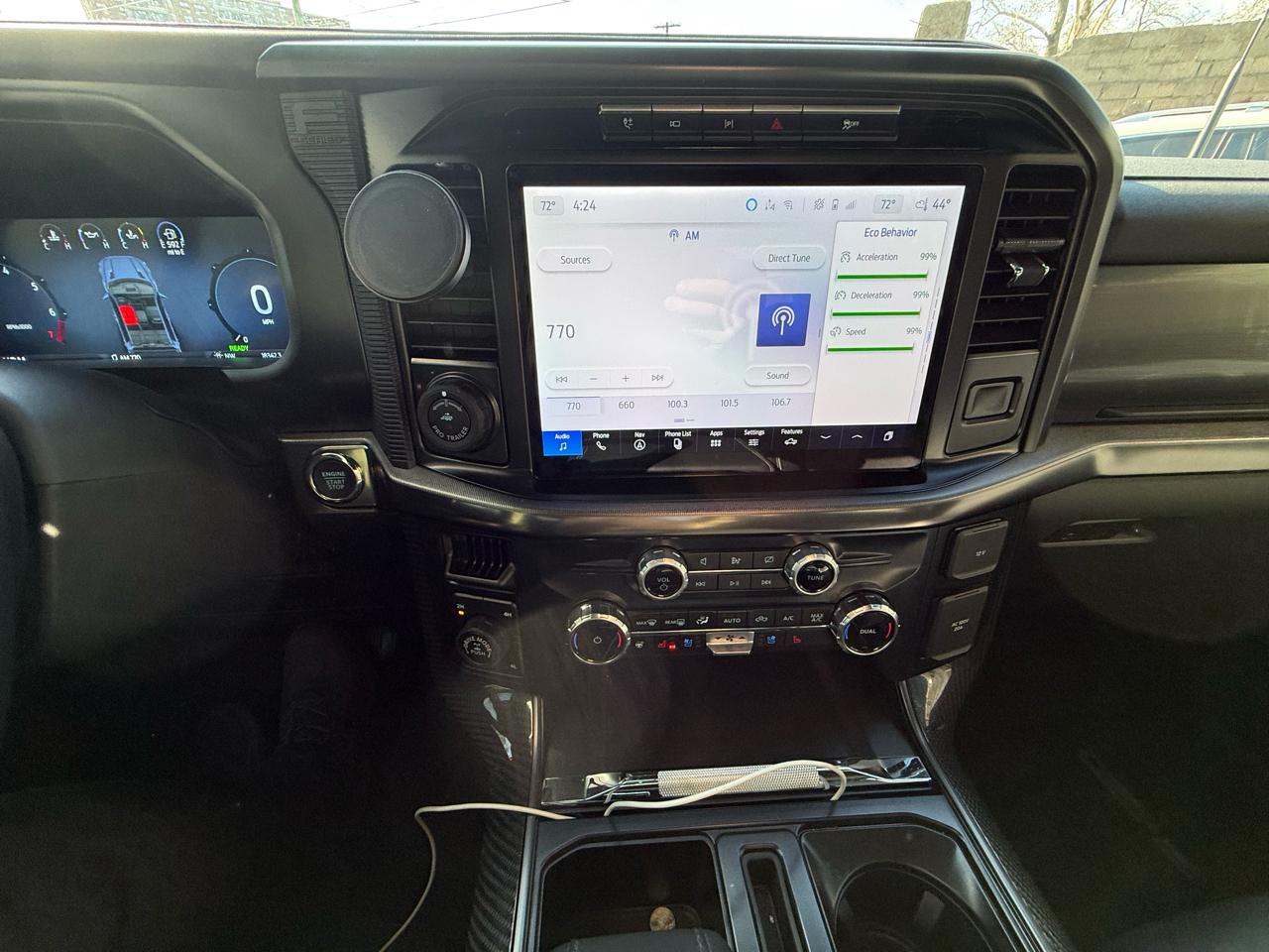 Ford F-150 Lariat SuperCrew 4WD 2024