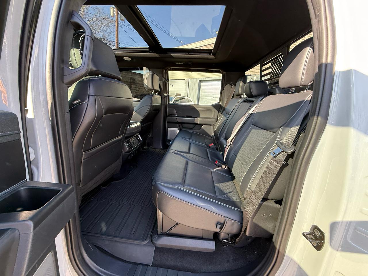 Ford F-150 Lariat SuperCrew 4WD 2024