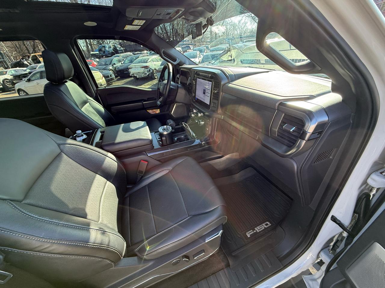 Ford F-150 Lariat SuperCrew 4WD 2024