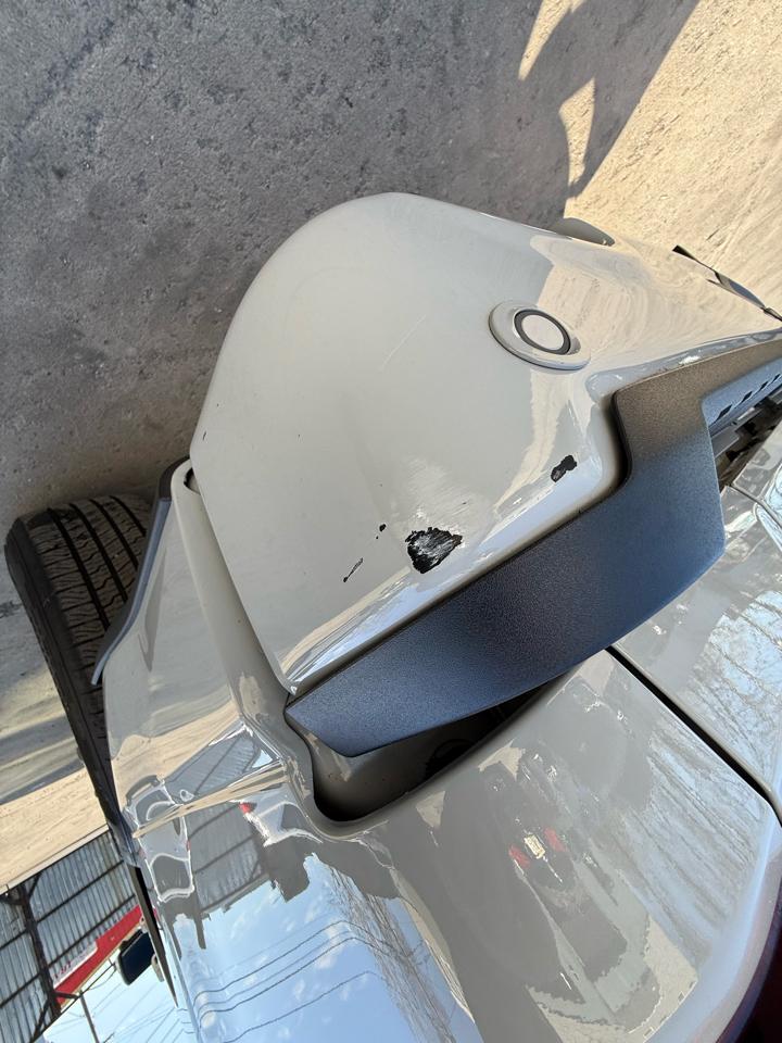 Ford F-150 Lariat SuperCrew 4WD 2024