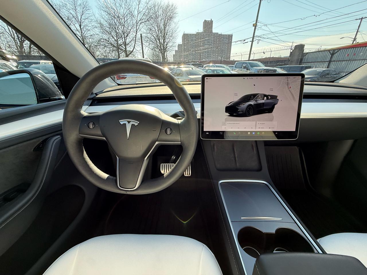 Tesla Model Y Performance 2025