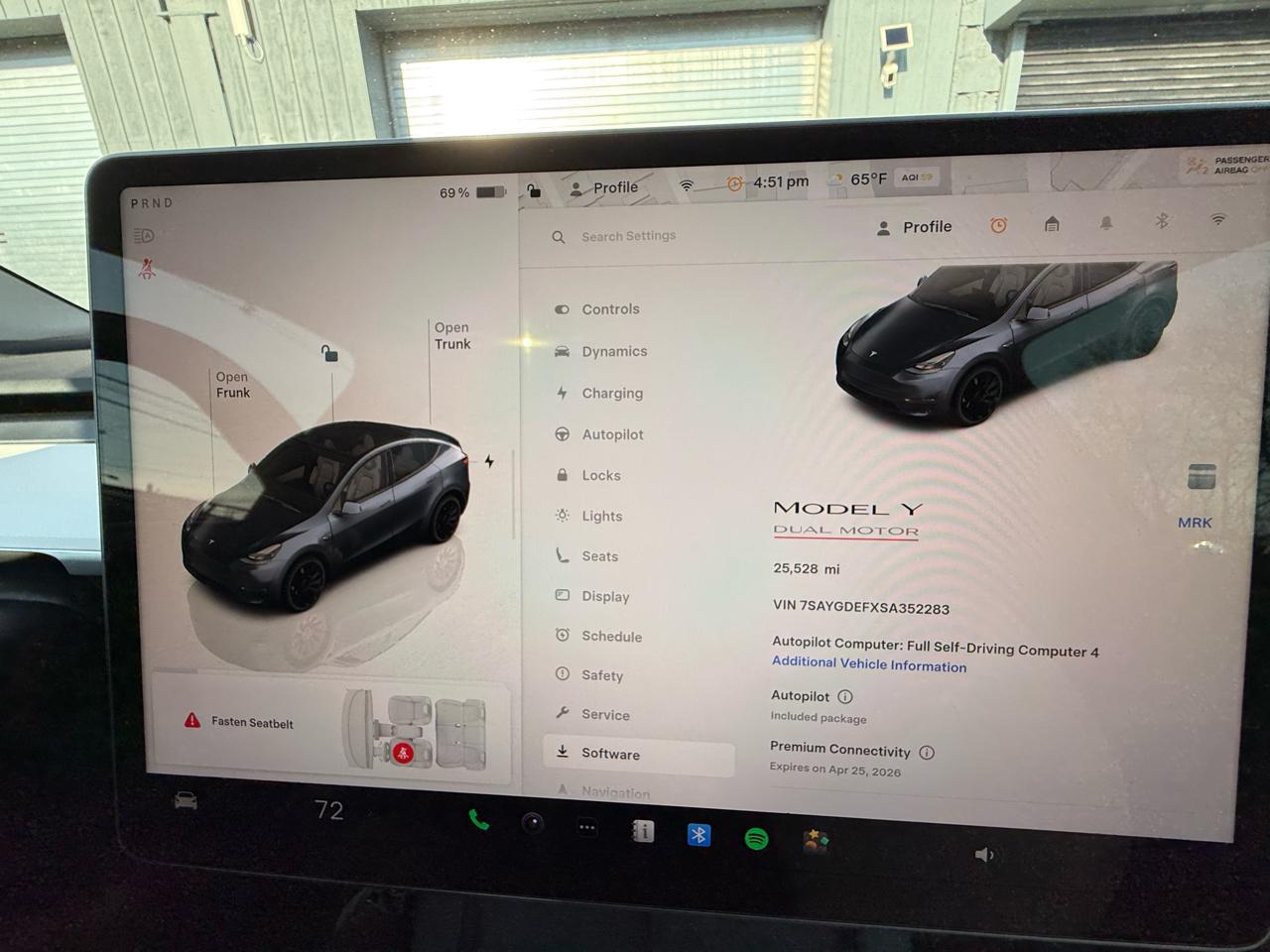 Tesla Model Y Performance 2025