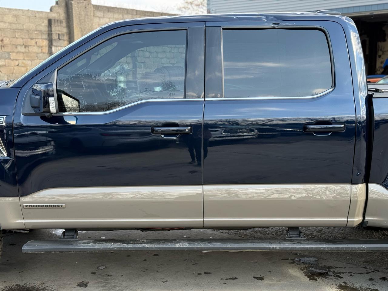 Ford F-150 King Ranch SuperCrew 4WD 2025