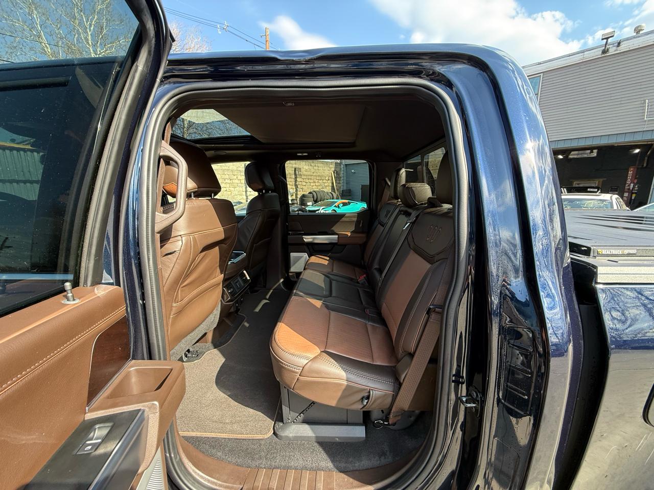 Ford F-150 King Ranch SuperCrew 4WD 2025