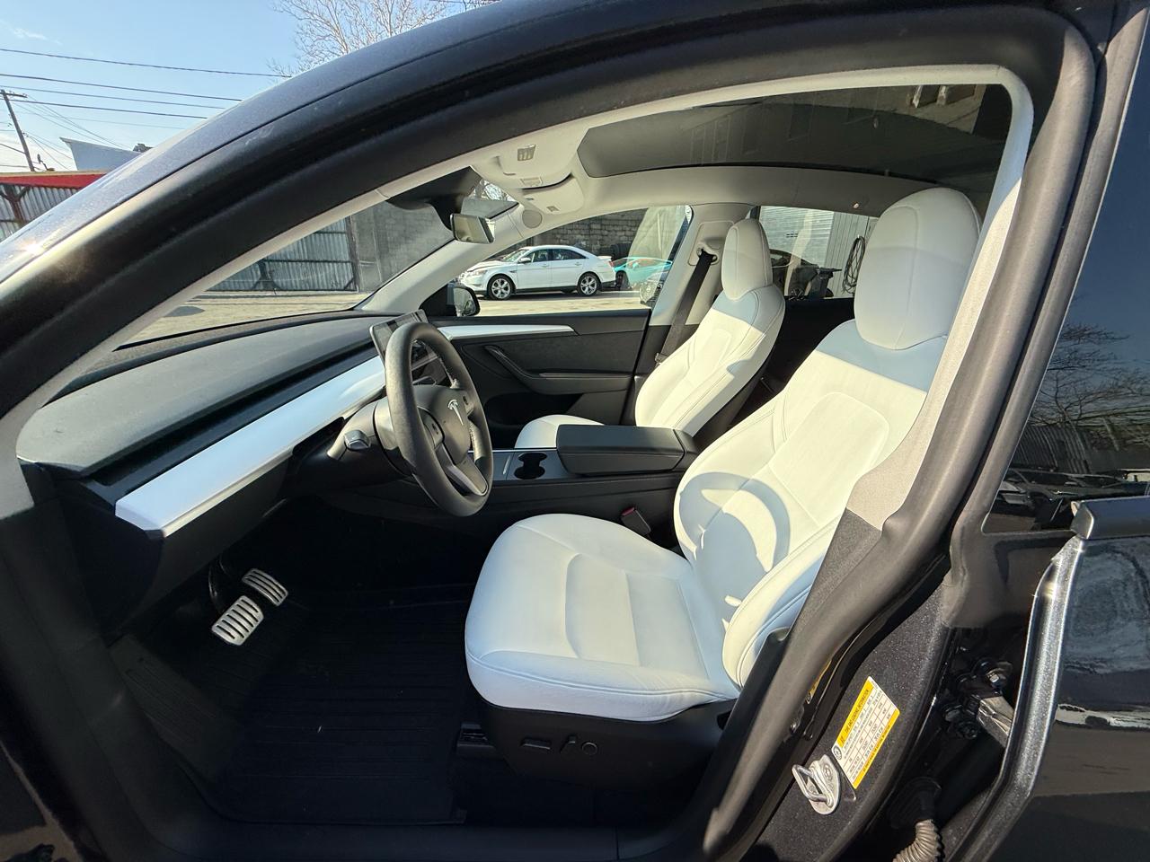 Tesla Model Y Performance 2025