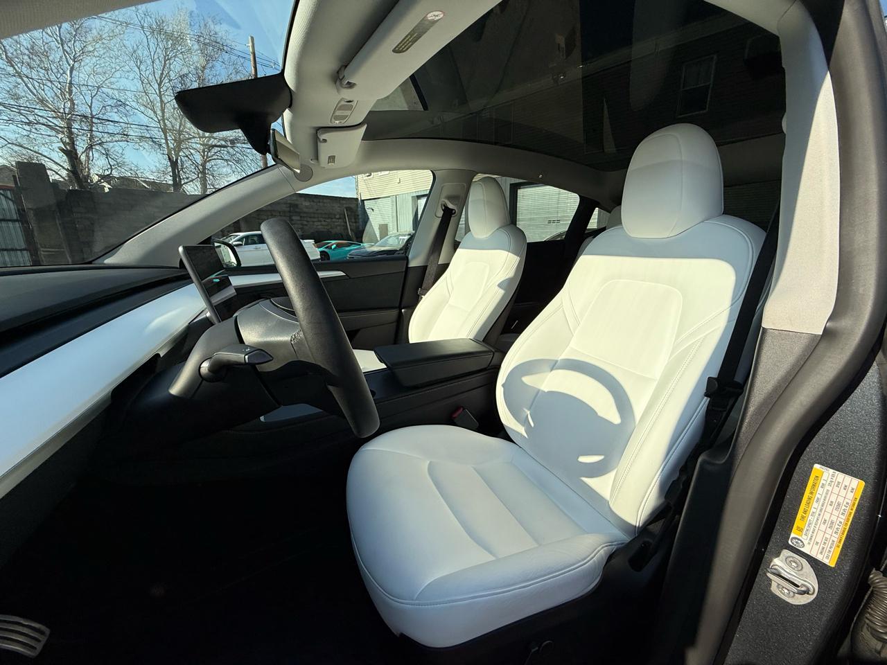 Tesla Model Y Performance 2025