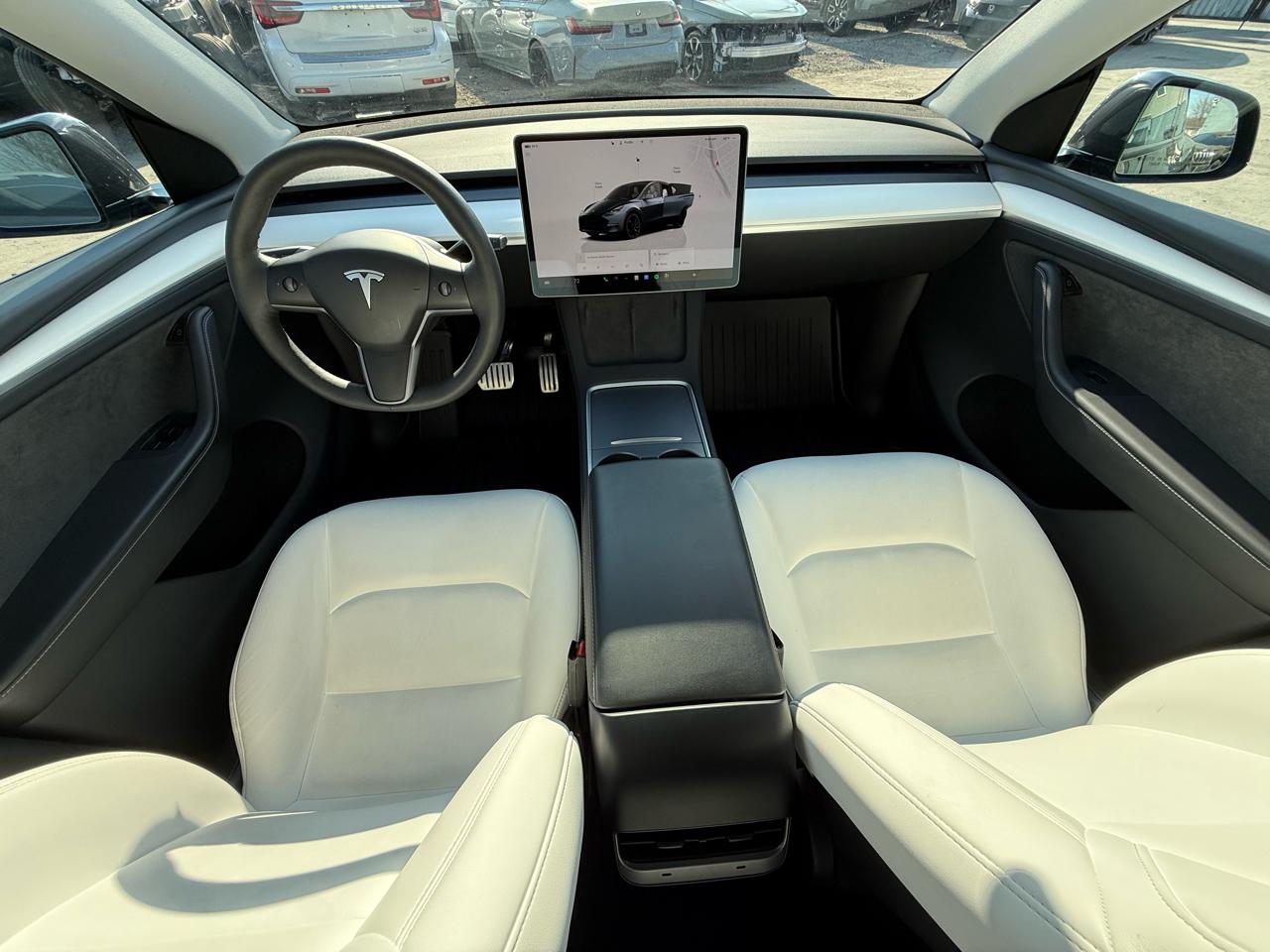 Tesla Model Y Performance 2025