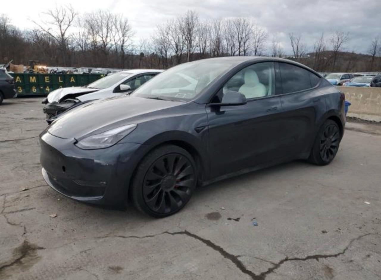 Tesla Model Y Performance 2025