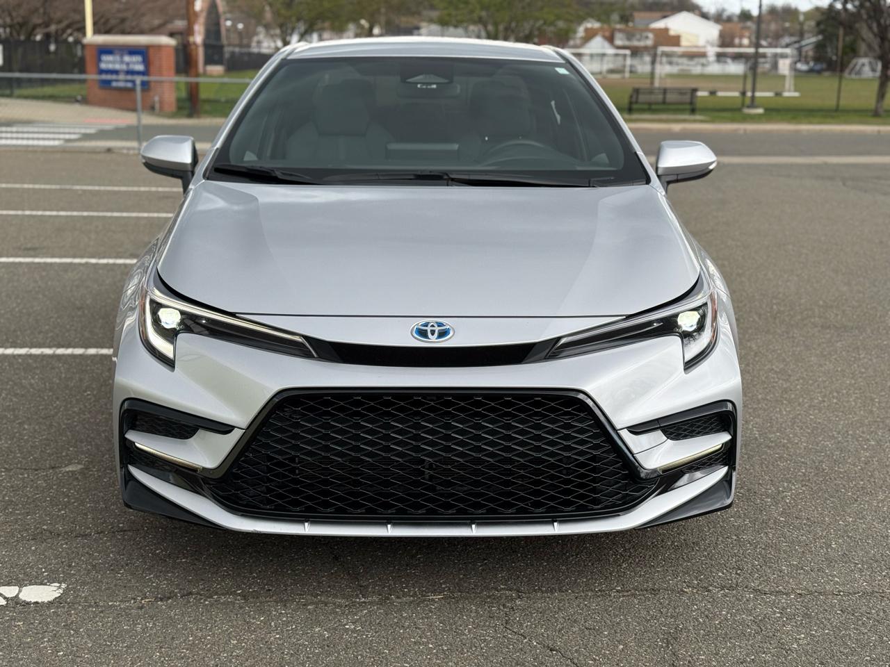 Toyota Corolla Hybrid LE 2024