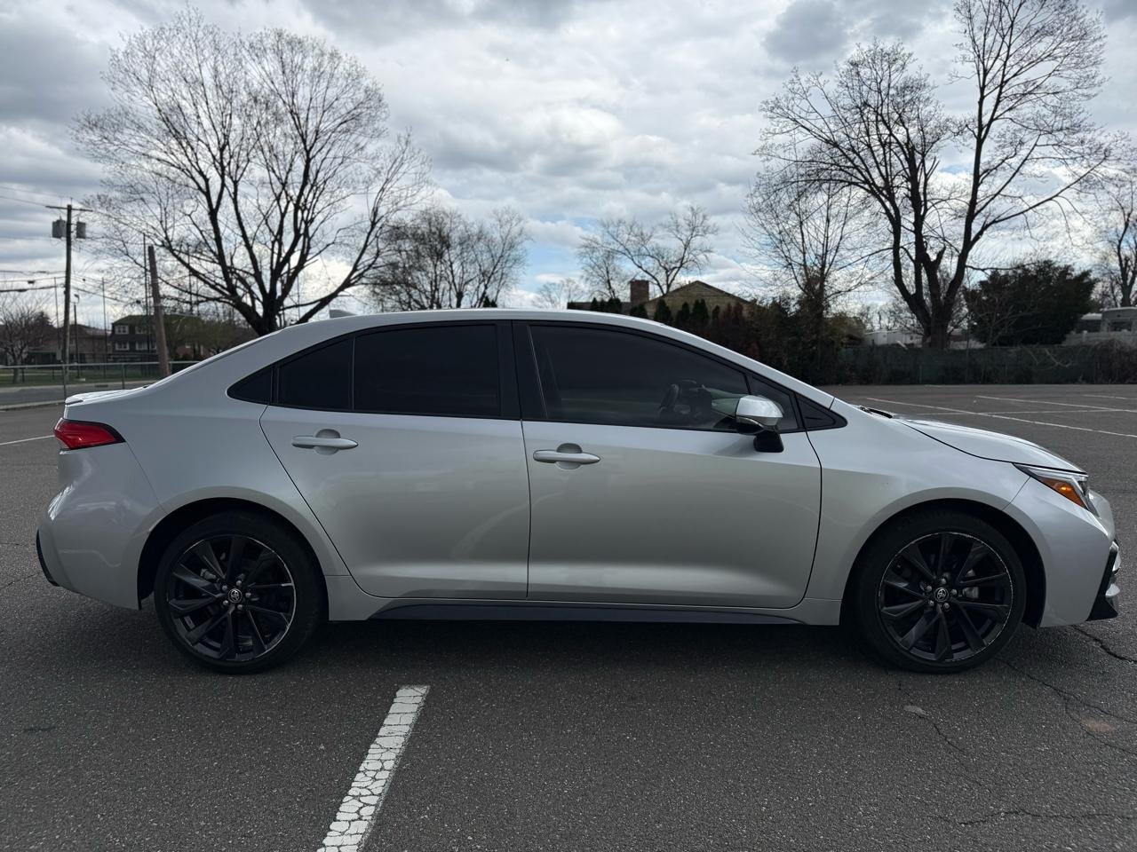 Toyota Corolla Hybrid LE 2024