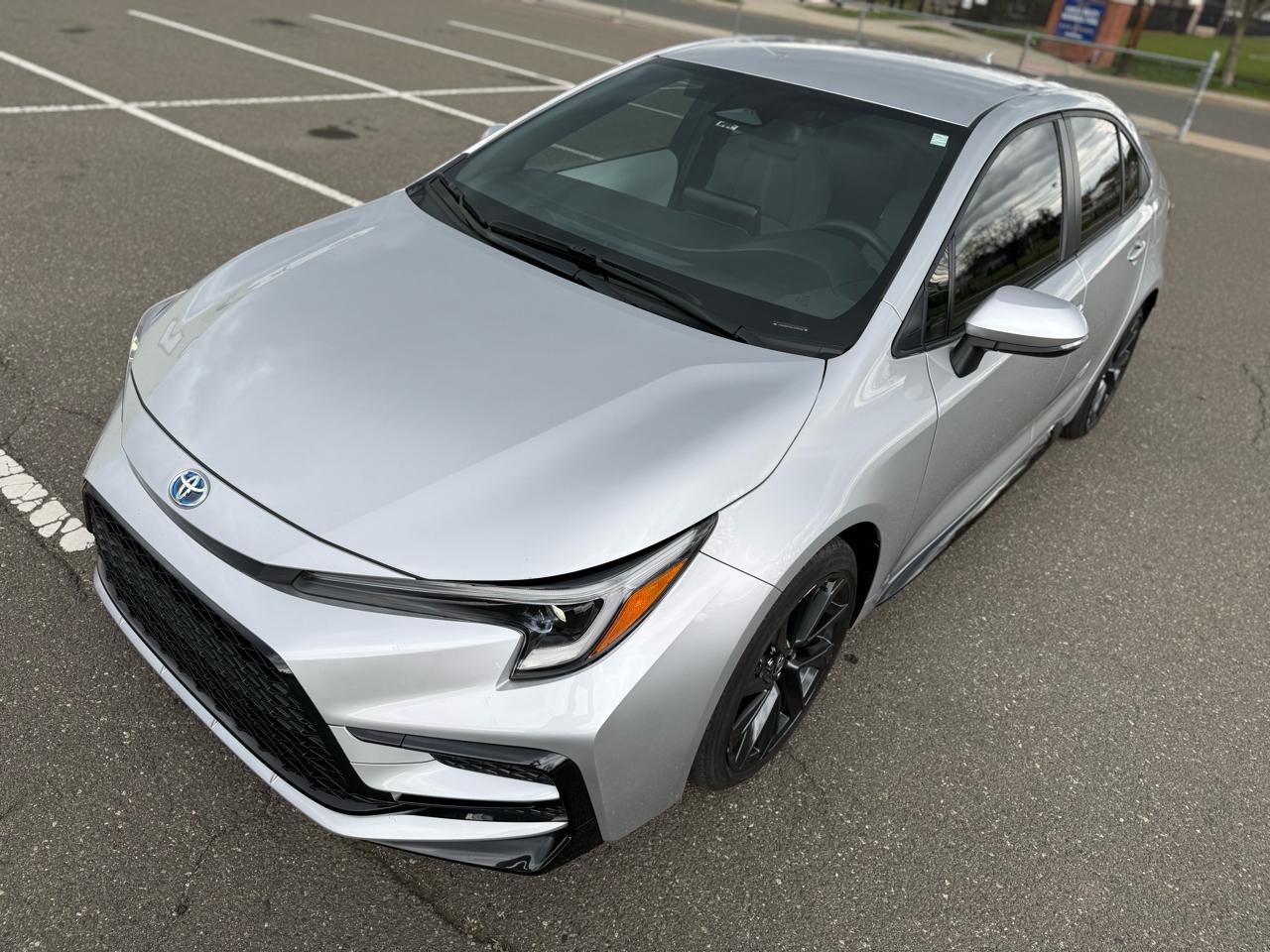 Toyota Corolla Hybrid LE 2024