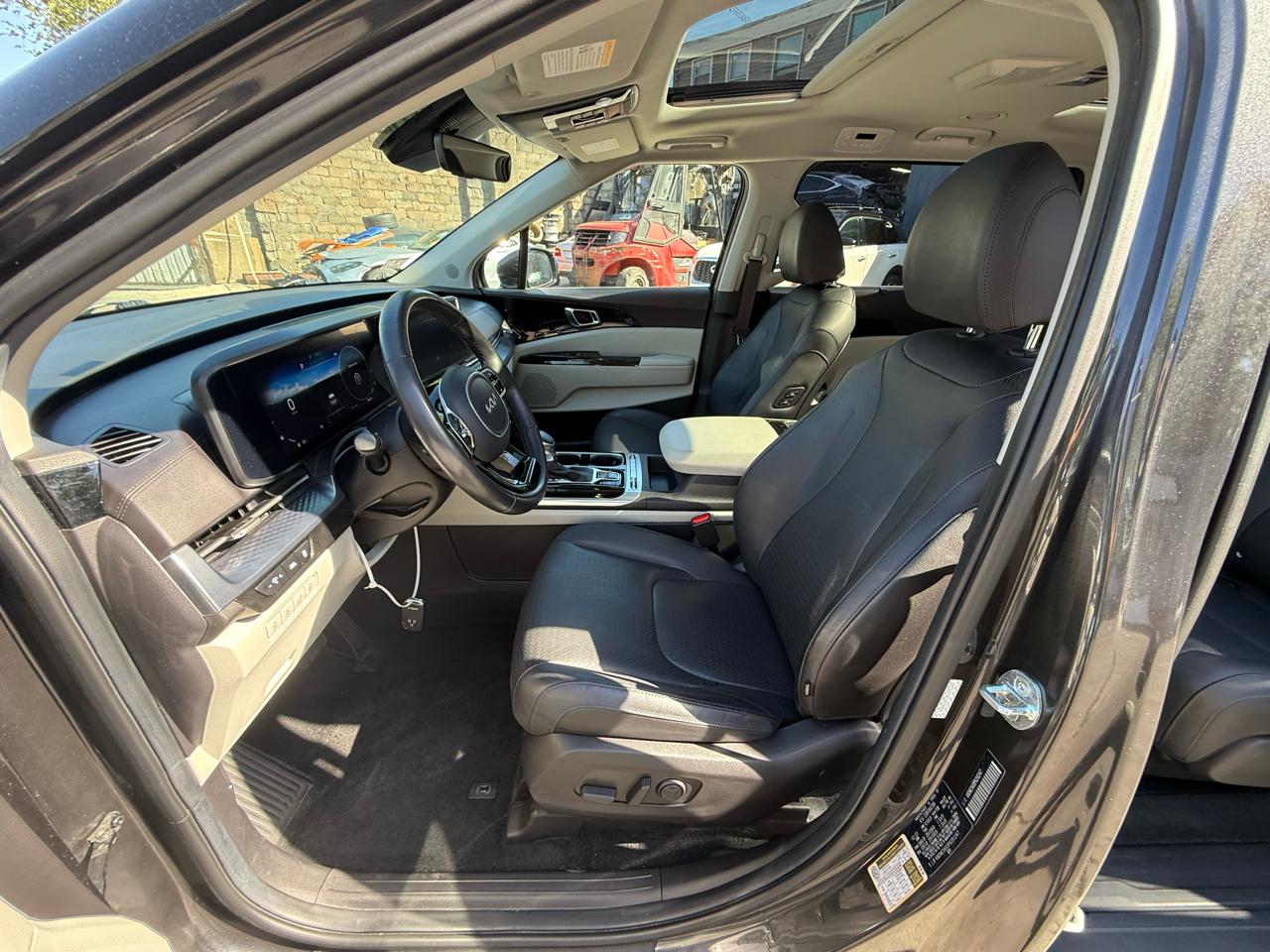 Kia Carnival SX Prestige 2023
