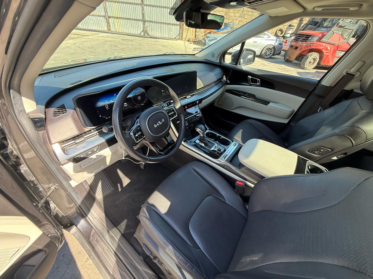 Kia Carnival SX Prestige 2023