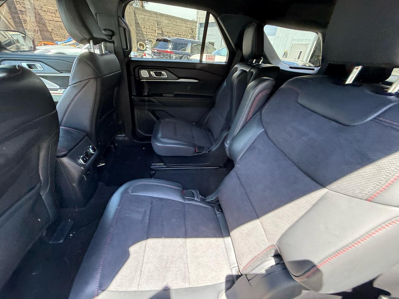 Ford Explorer ST AWD 2025