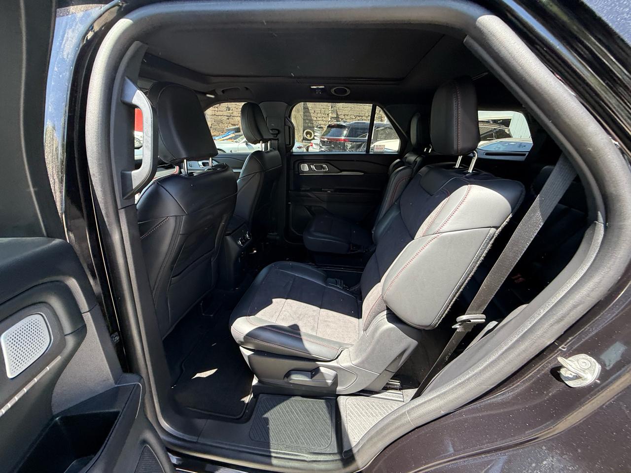 Ford Explorer ST AWD 2025