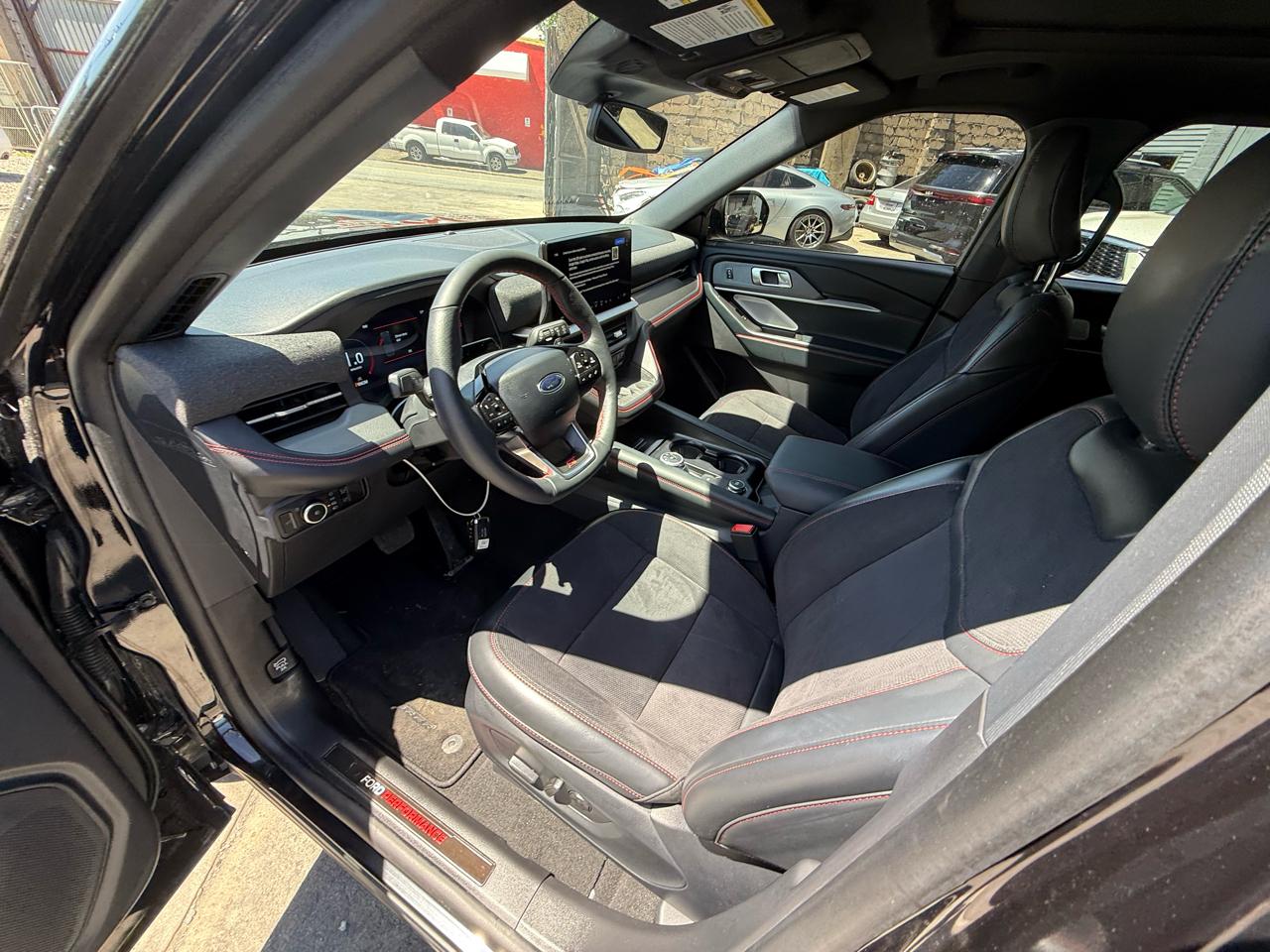 Ford Explorer ST AWD 2025