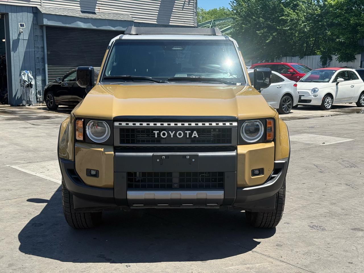 Toyota Land Cruiser Base 2024