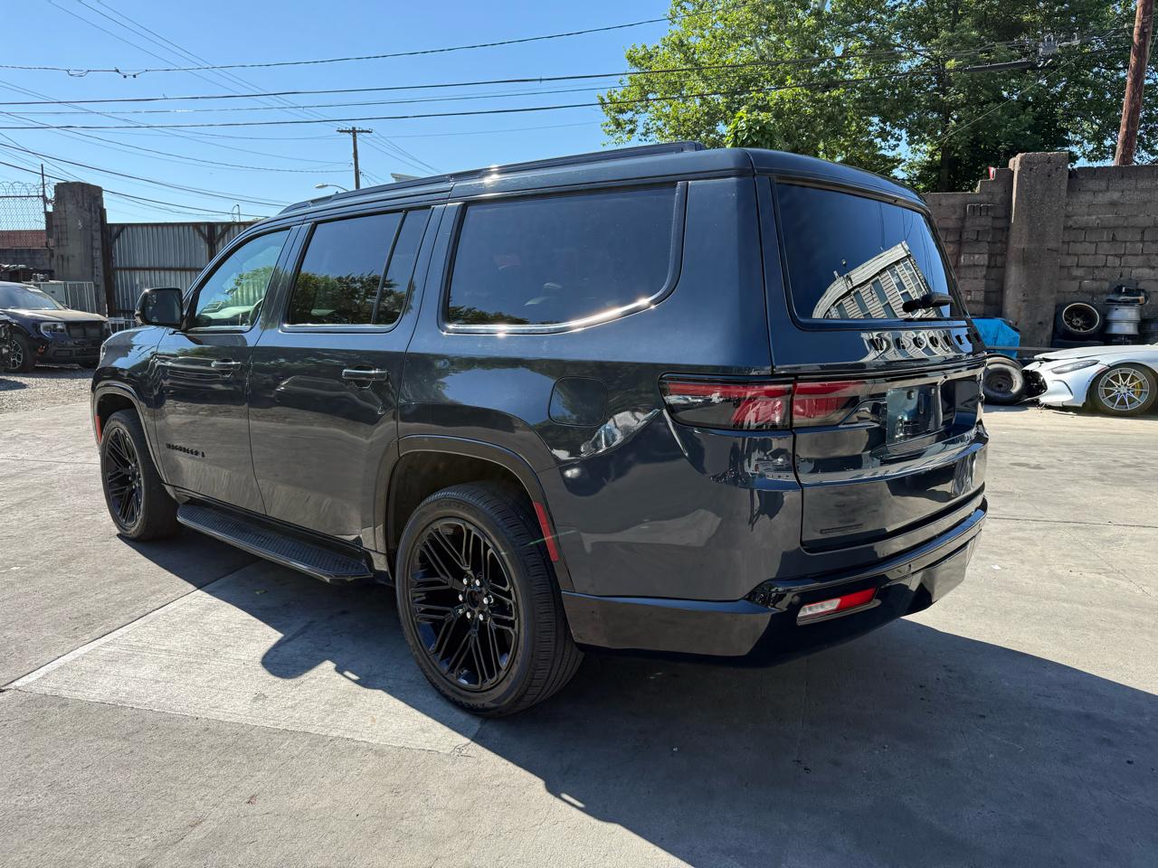 Jeep Wagoneer Series I 4WD 2022