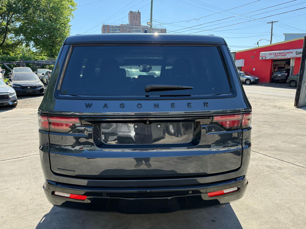Jeep Wagoneer Series I 4WD 2022