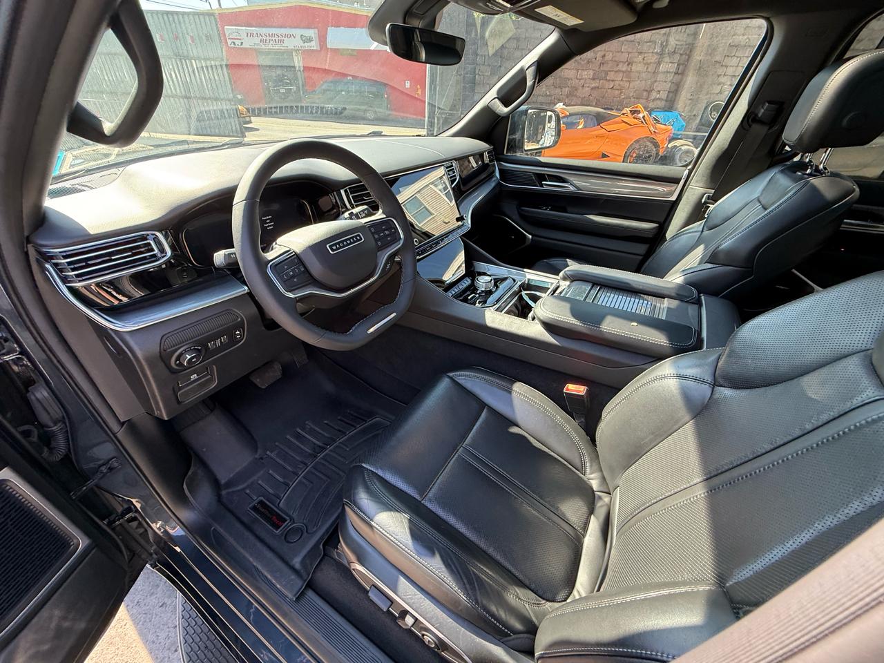 Jeep Wagoneer Series I 4WD 2022