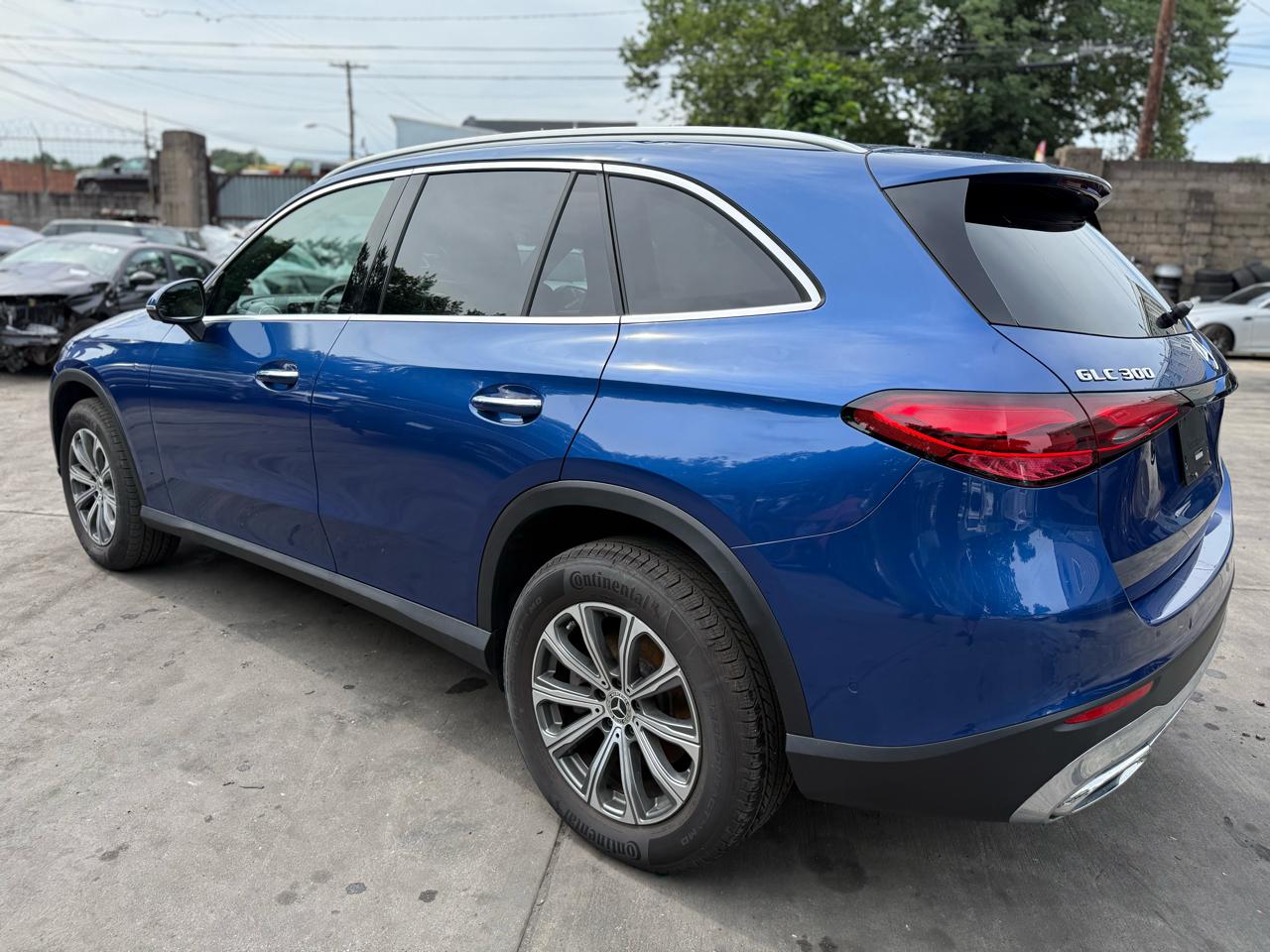Mercedes-Benz GLC-Class GLC300 4MATIC 2025