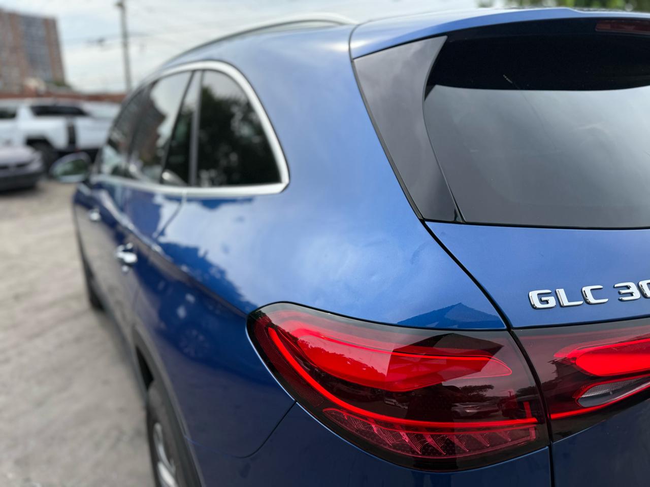Mercedes-Benz GLC-Class GLC300 4MATIC 2025