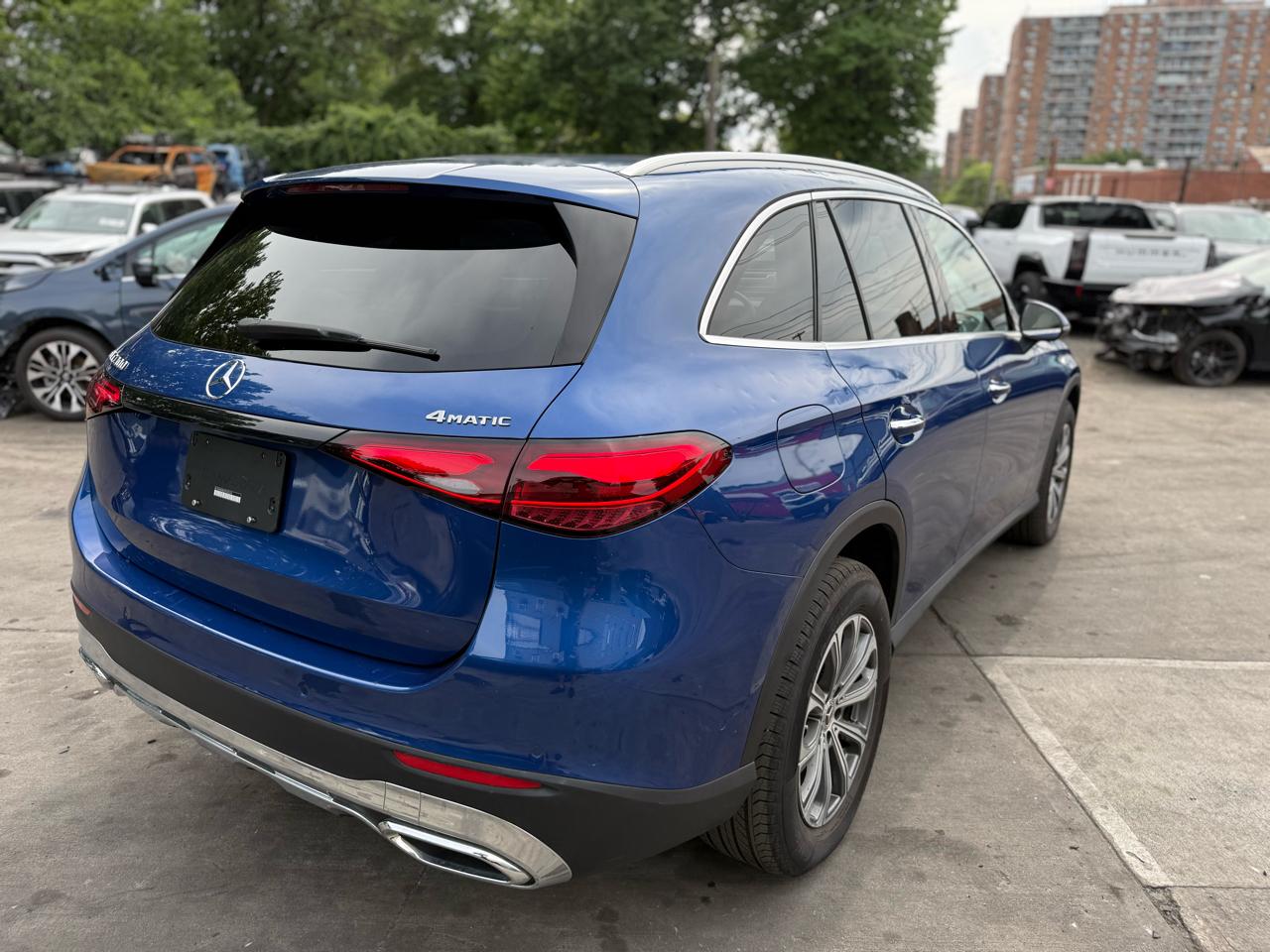 Mercedes-Benz GLC-Class GLC300 4MATIC 2025