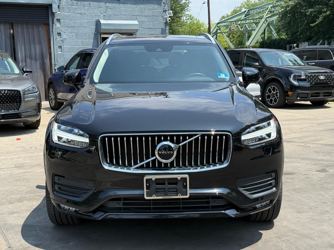 Volvo XC90 T6 Momentum AWD 2021