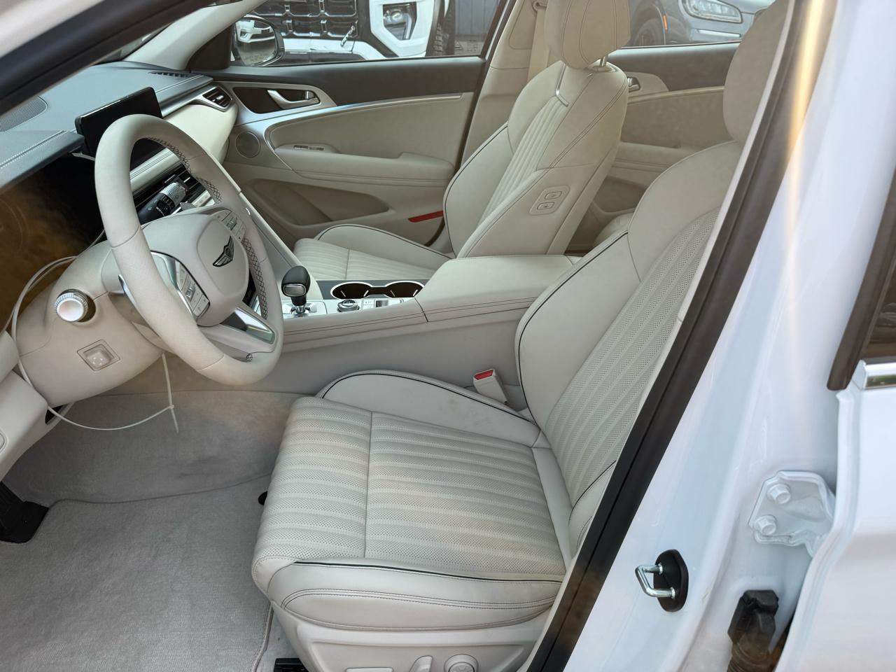 Genesis G80 2.5T Prestige 2026