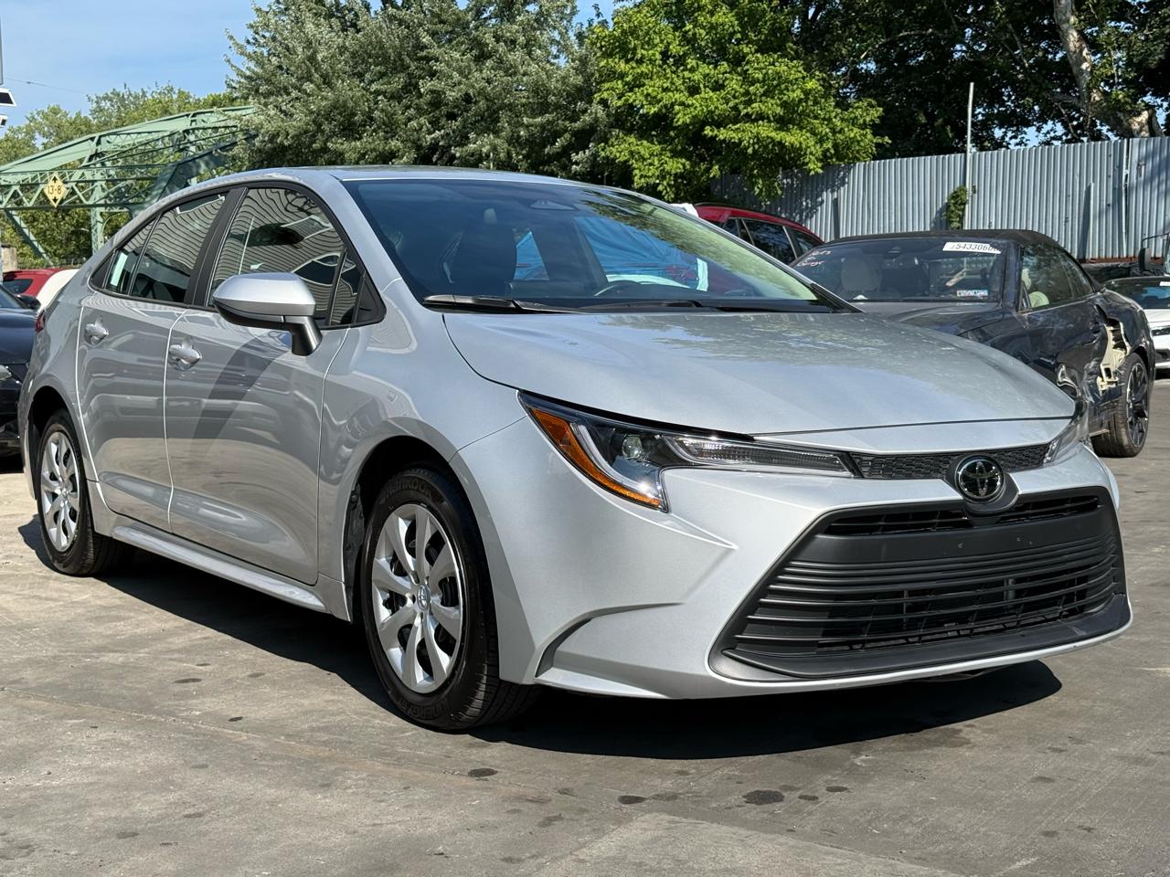 Toyota Corolla LE 2026