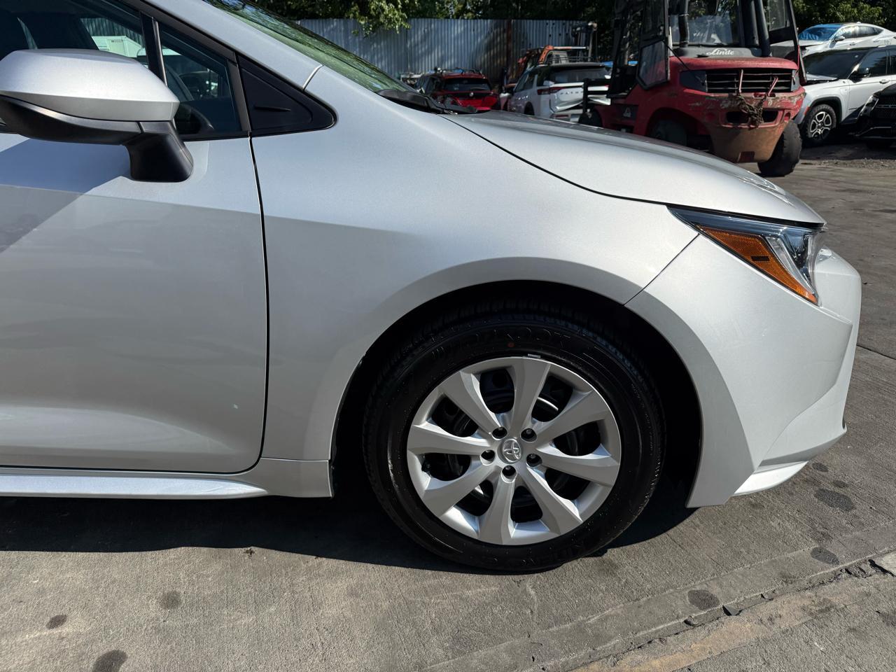 Toyota Corolla LE 2026