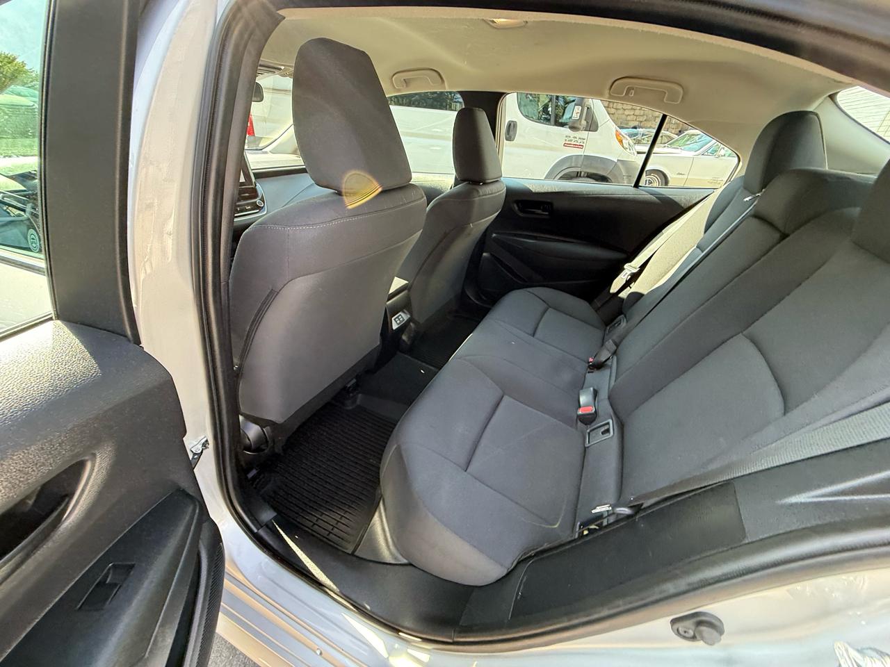 Toyota Corolla LE 2026