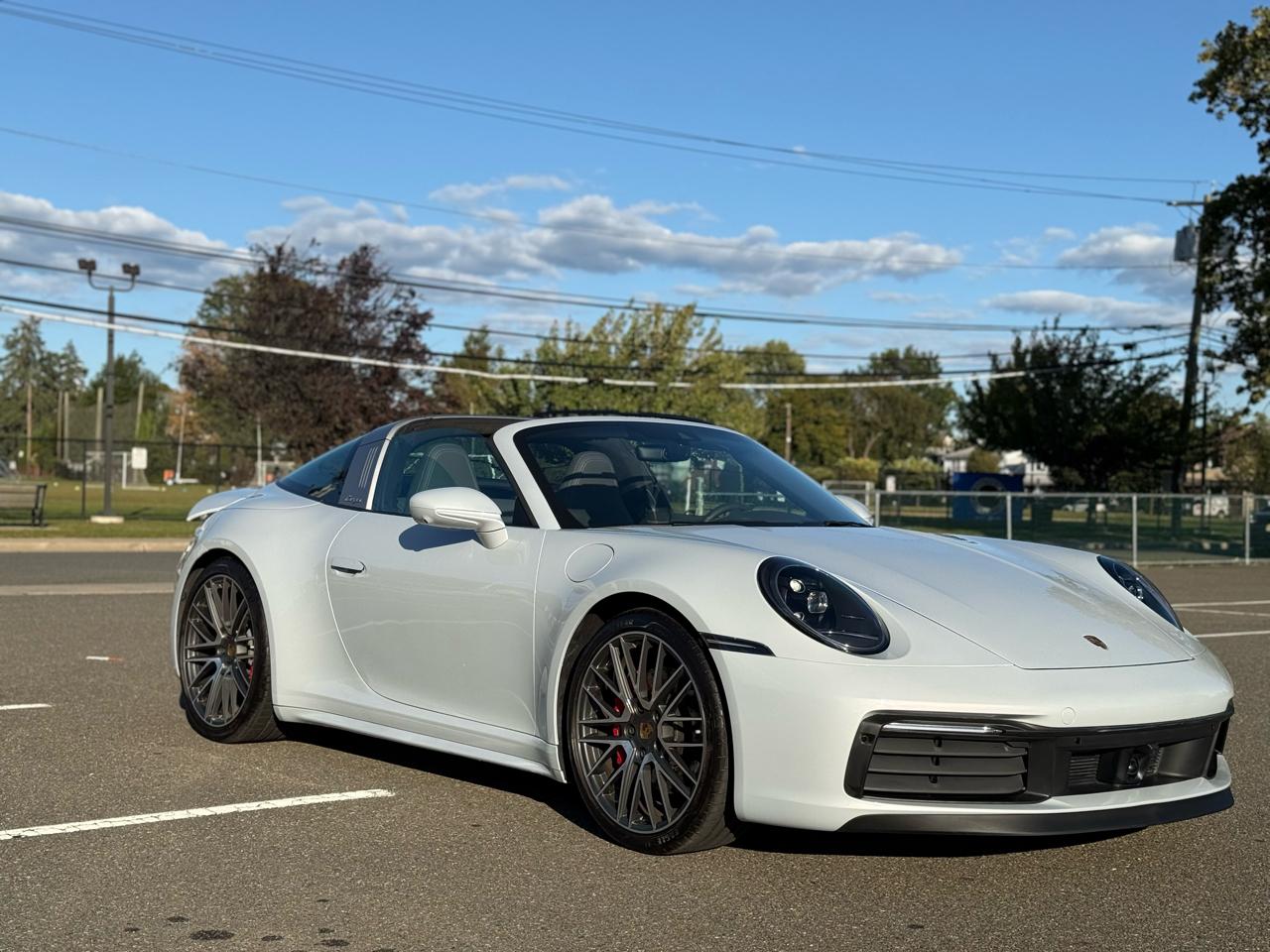 Porsche 911 Carrera 4S Coupe 2024