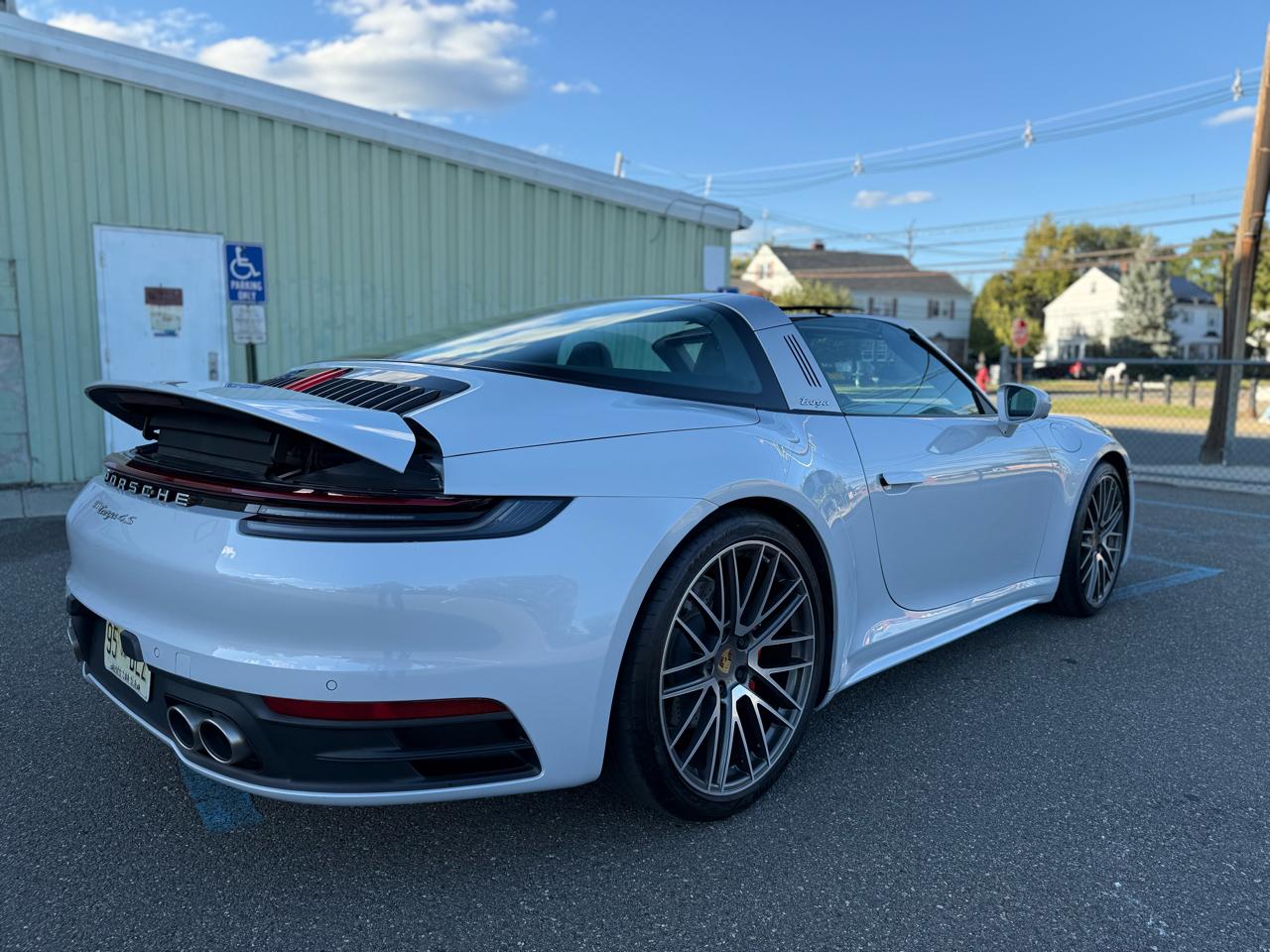 Porsche 911 Carrera 4S Coupe 2024
