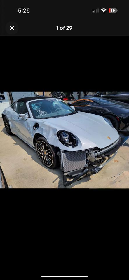 Porsche 911 Carrera 4S Coupe 2024