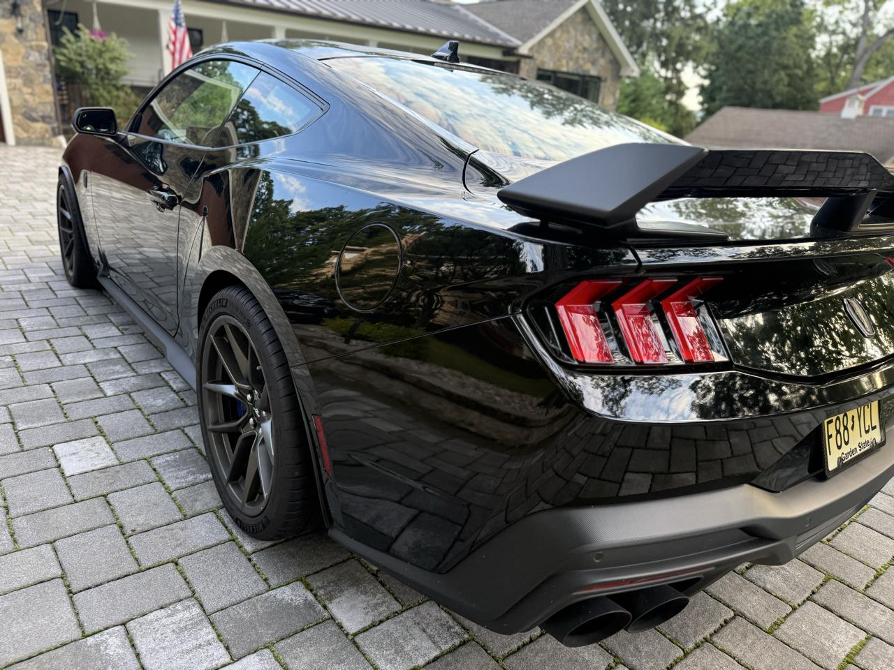 Ford Mustang Dark Horse 2024