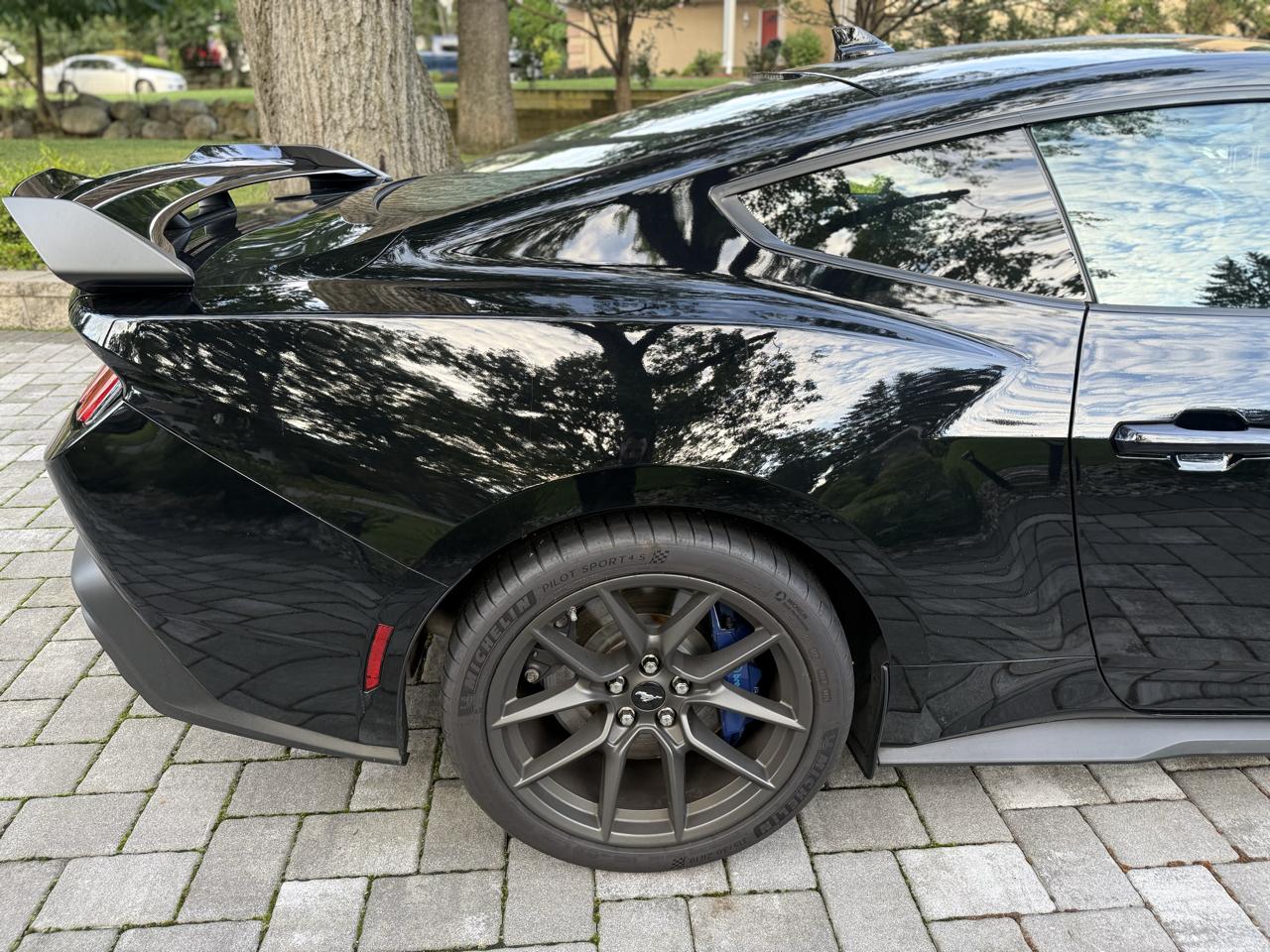 Ford Mustang Dark Horse 2024