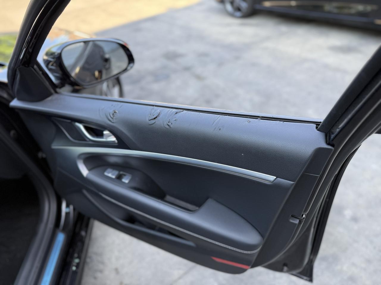 Genesis G80 2.5T AWD 2026